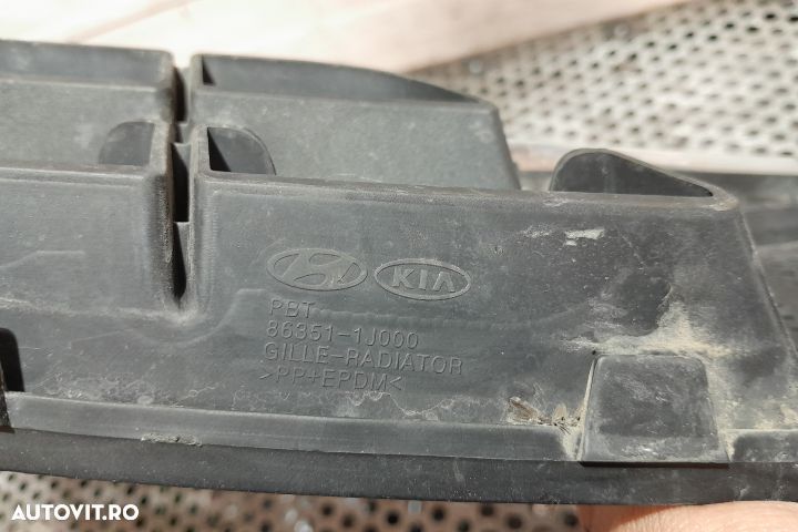 Grila radiator 86351-1J000 86351-1J000 Hyundai i20 PB [2008 - 2012] H - 2