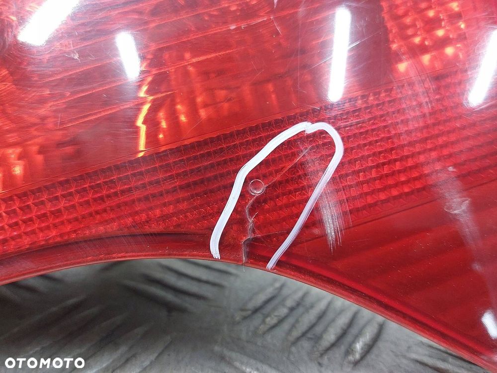 LAMPA LEWY TYŁ + PRAWY TYŁ AUDI A4 B7 KOMBI AVANT 8E9945095C 8E9945096C - 5