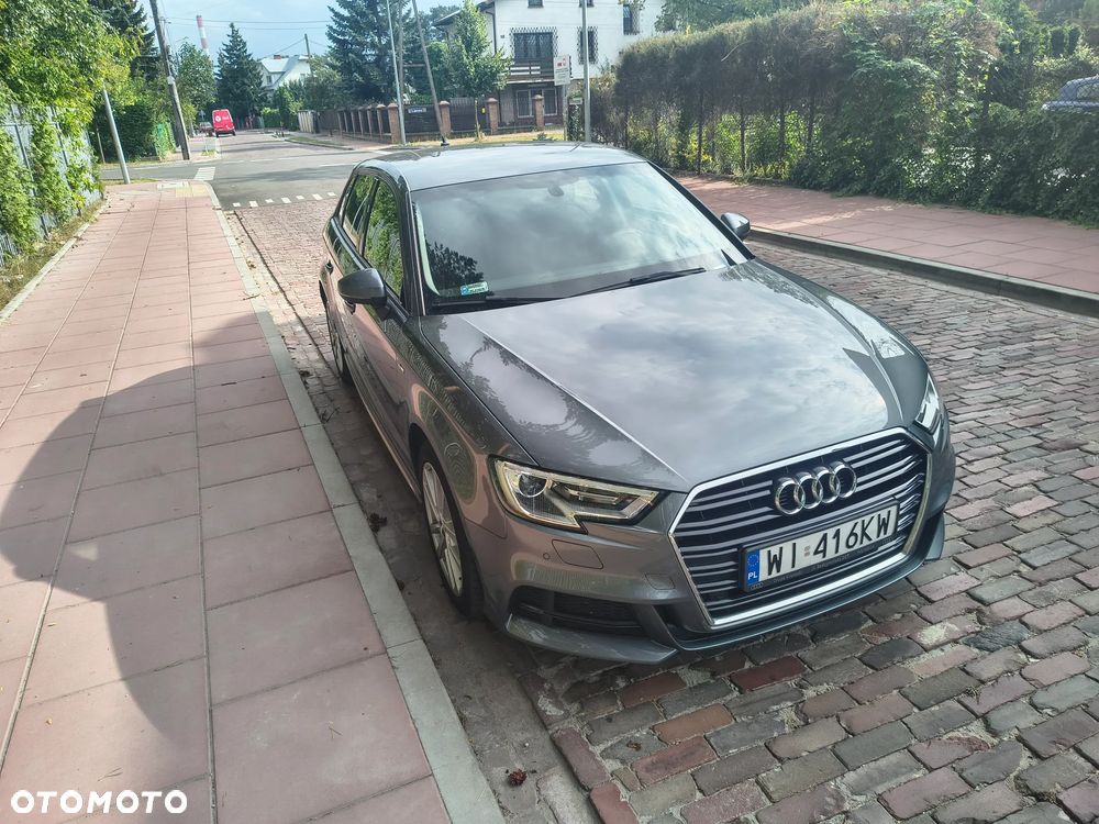 Audi A3 Sportback - 4