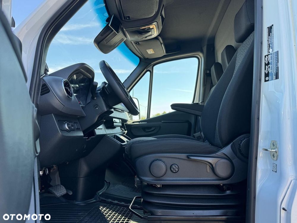 Mercedes-Benz Sprinter 519 CDI izoterma, agregat - 7