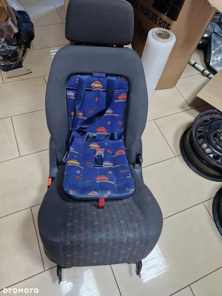Fotel tył ALHAMBRA polift ISOFIX - 2