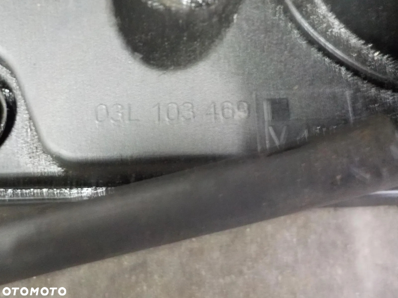 VW CRAFTER 2.0 TDI POKRYWA ZAWORÓW DEKIEL GŁOWICY 03L103469F - 2