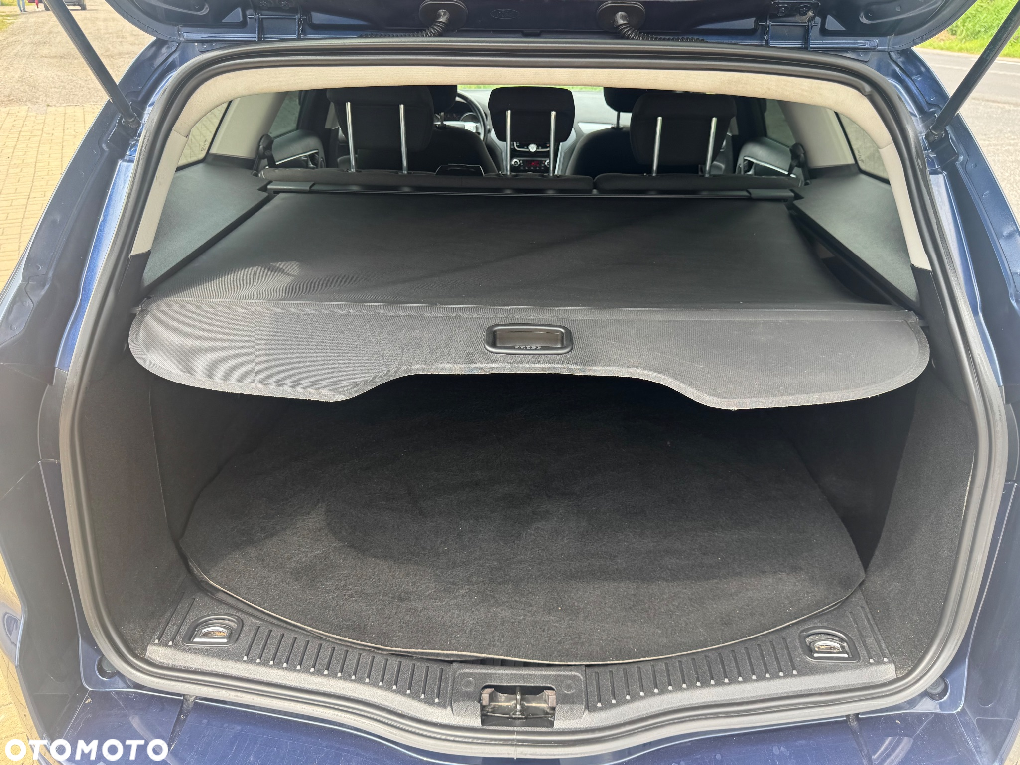 Ford Mondeo 1.6 Ambiente - 14