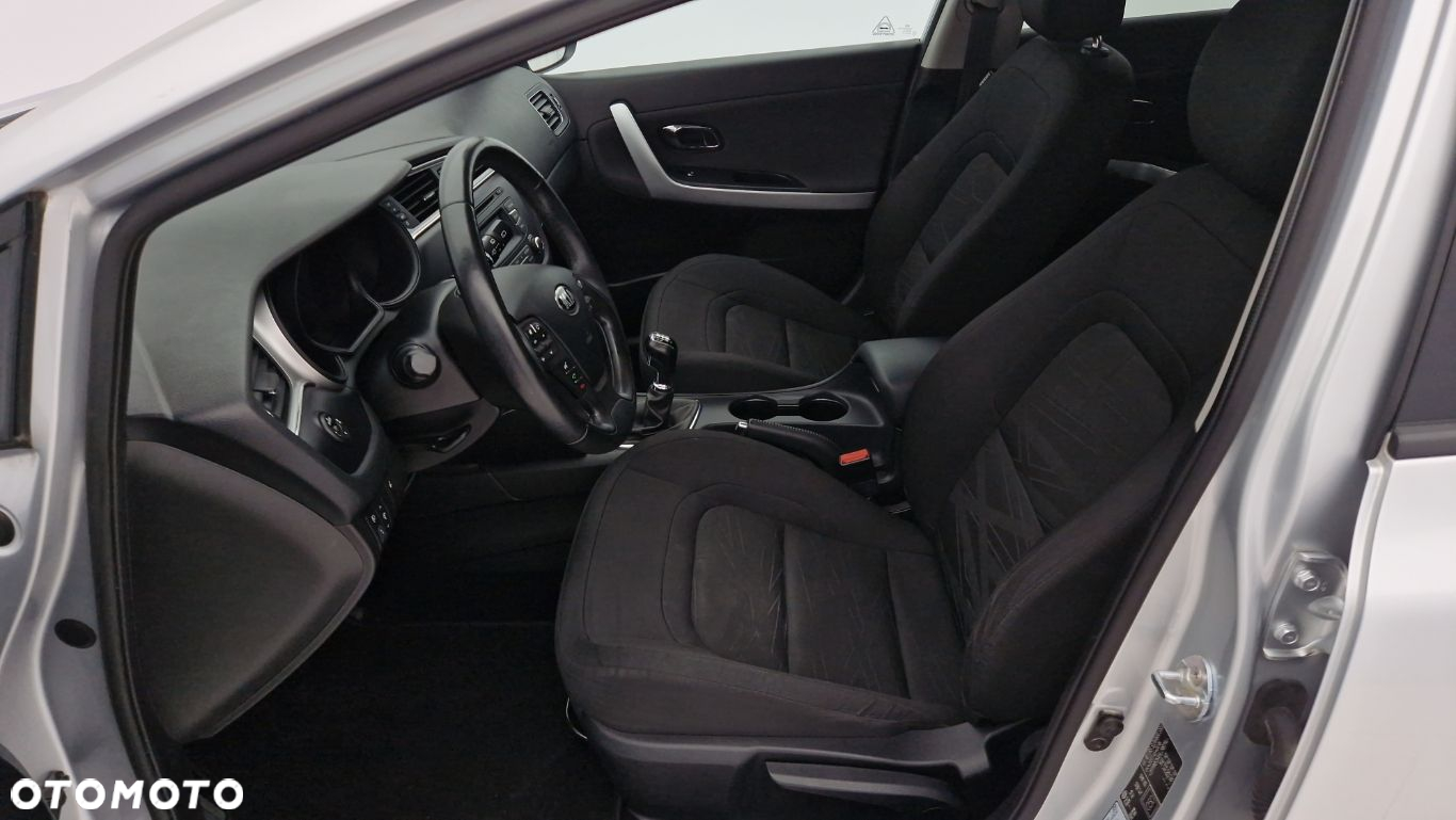 Kia Ceed Cee'd 1.4 CRDi M - 15
