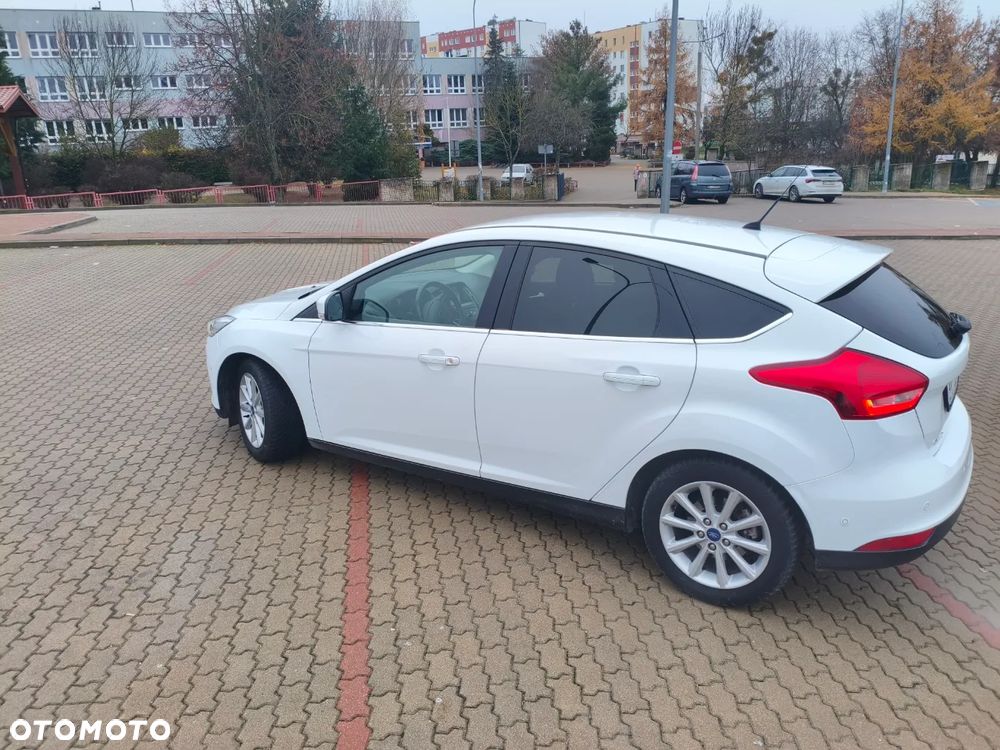 Ford Focus 1.0 EcoBoost Titanium ASS - 6