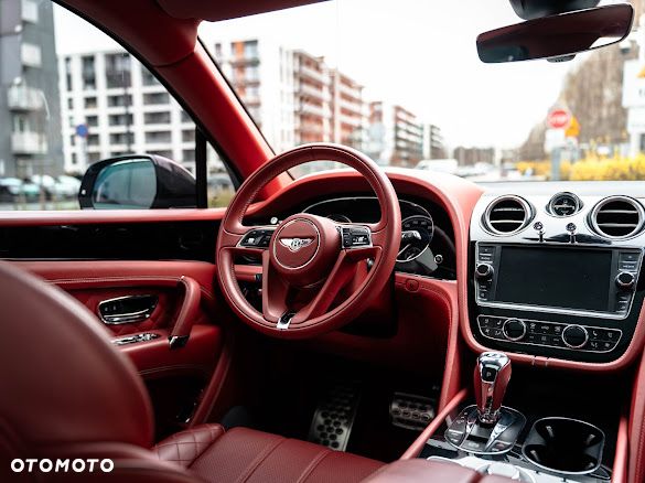 Bentley Bentayga - 22