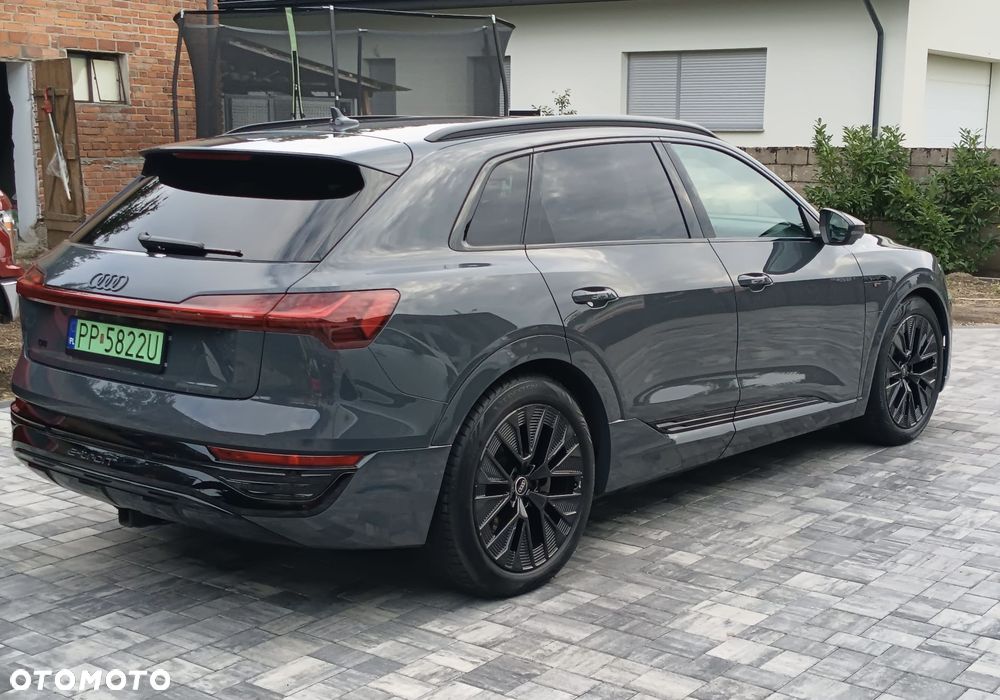 Audi Q8 e-tron 50 quattro S line - 3