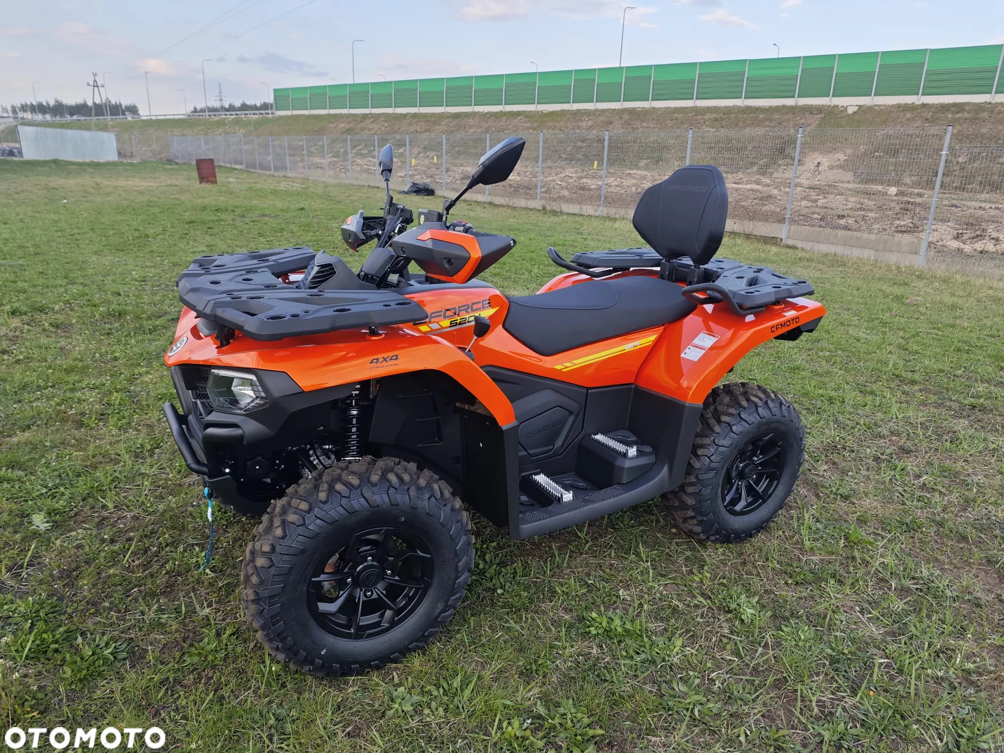 CFMoto CForce - 15