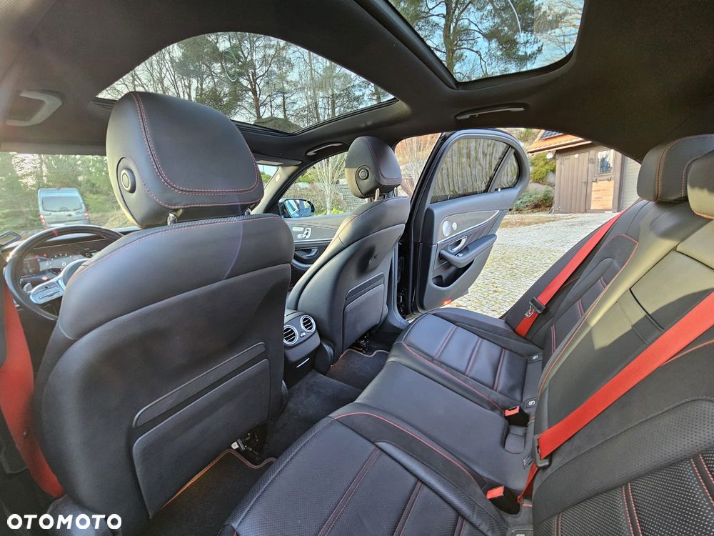 Mercedes-Benz Klasa E - 19