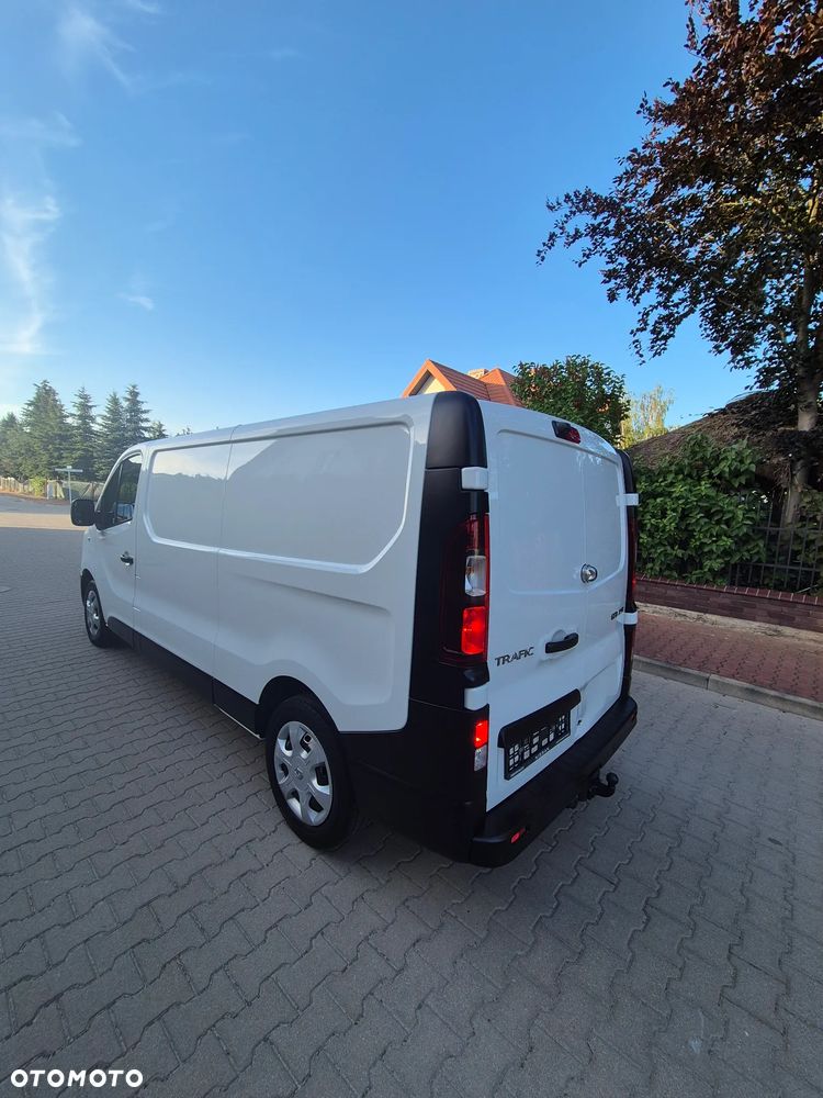 Renault Trafic 2019r Long 150Tys km Full Klima Navi Kamera Super stan - 8
