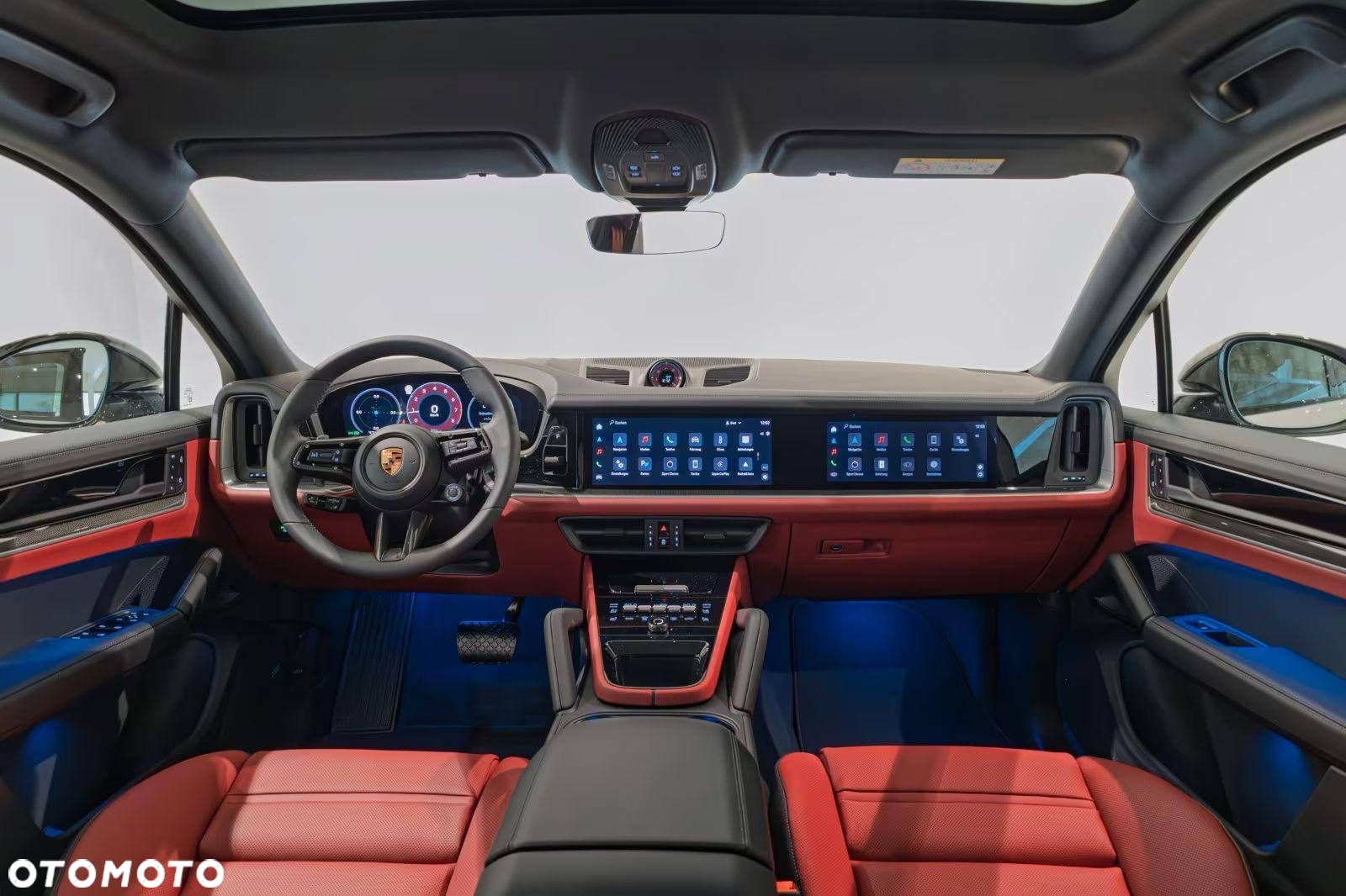 Porsche Cayenne Coupe - 13