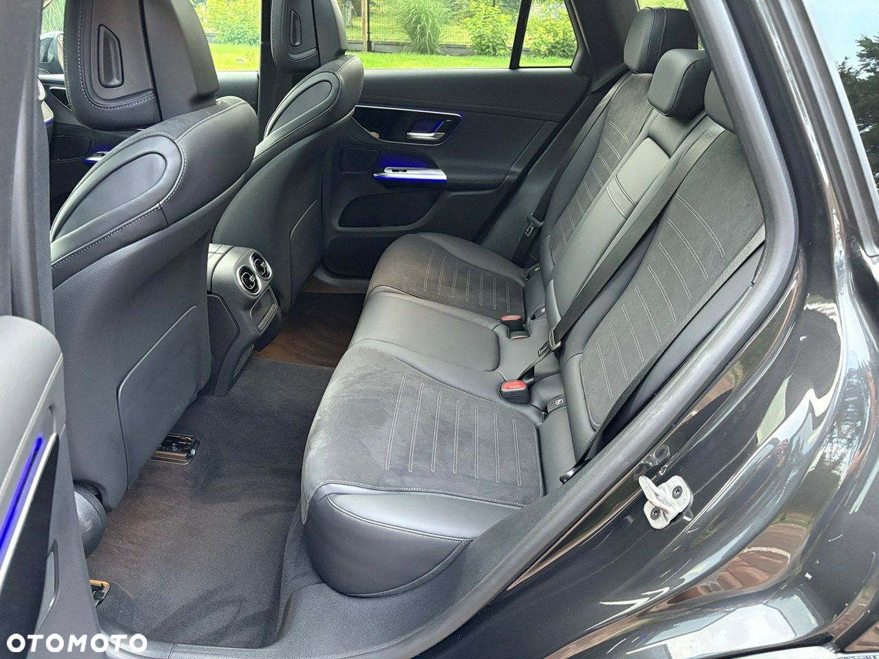 Mercedes-Benz GLC - 15