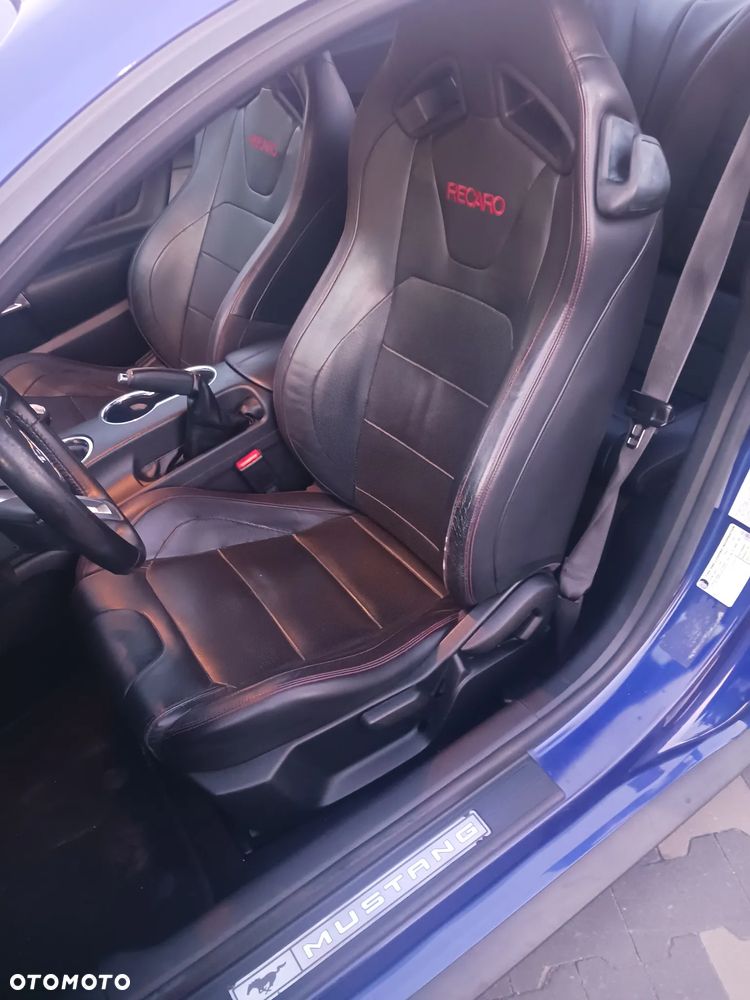 Ford Mustang 2.3 Eco Boost - 2