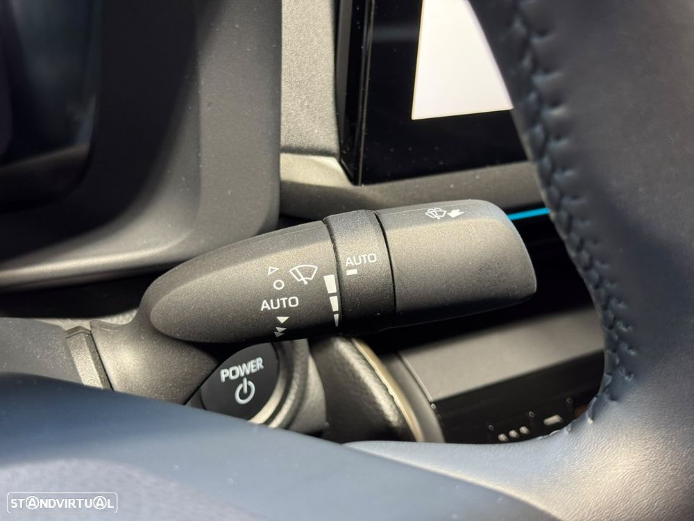 Toyota C-HR 1.8 Hybrid Square Collection - 22