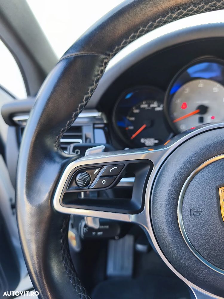 Porsche Macan S - 12