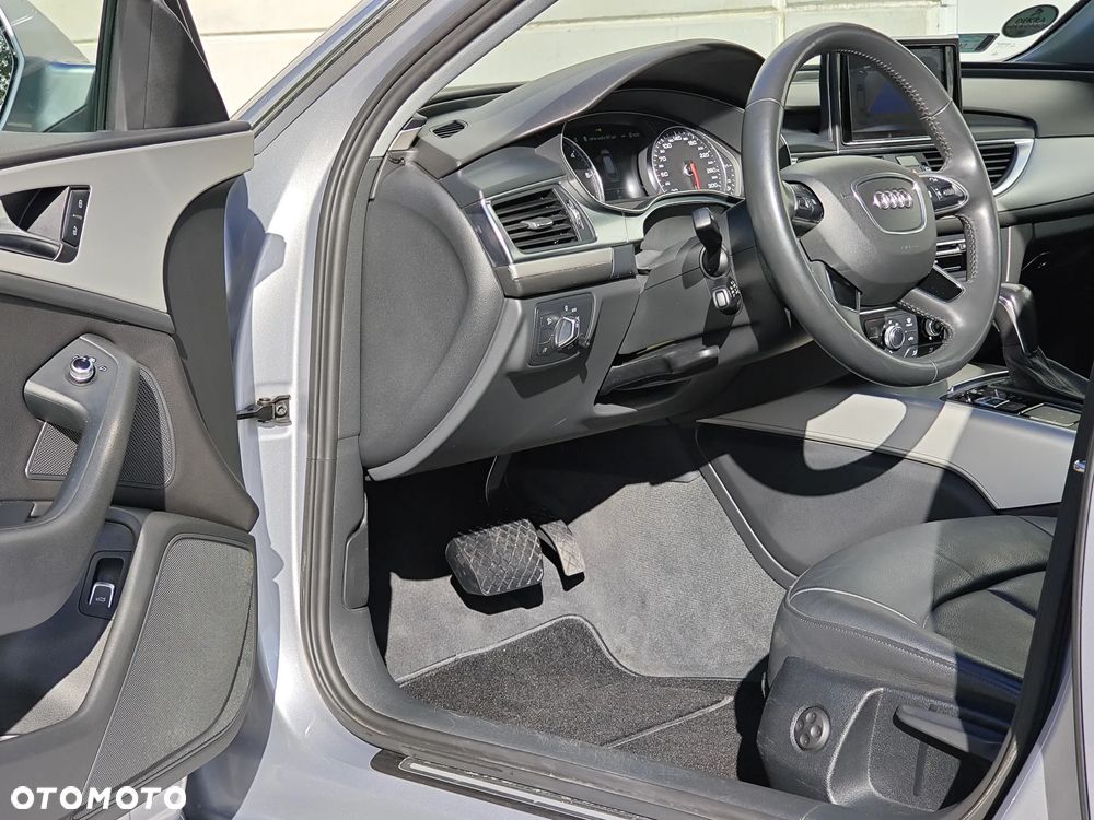 Audi A6 Avant 2.0 TDI ultra S tronic - 14