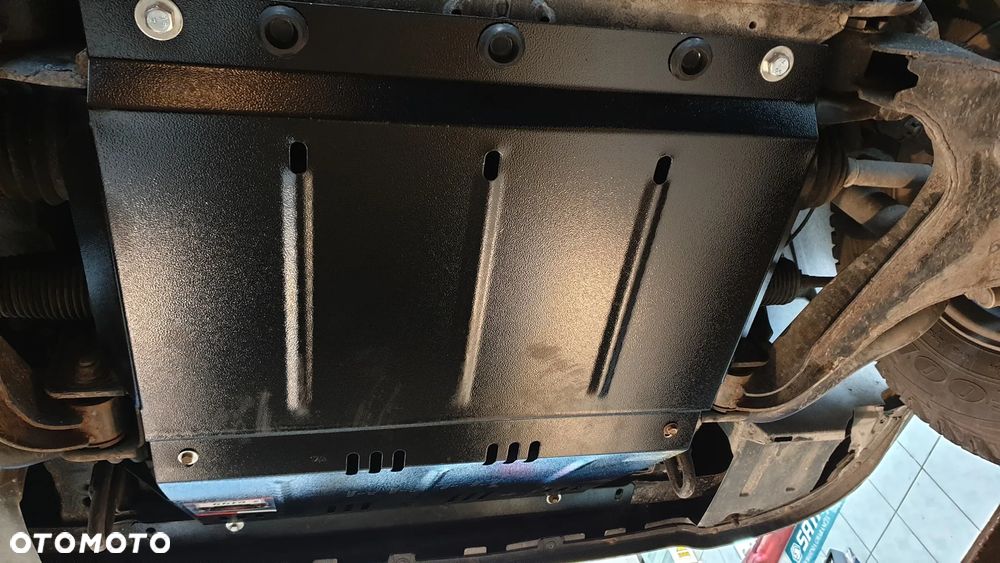 Hyundai H-1 Starex - 39