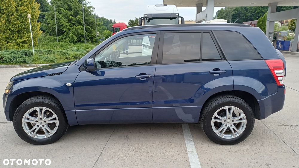 Suzuki Grand Vitara 2.0 Comfort - 9