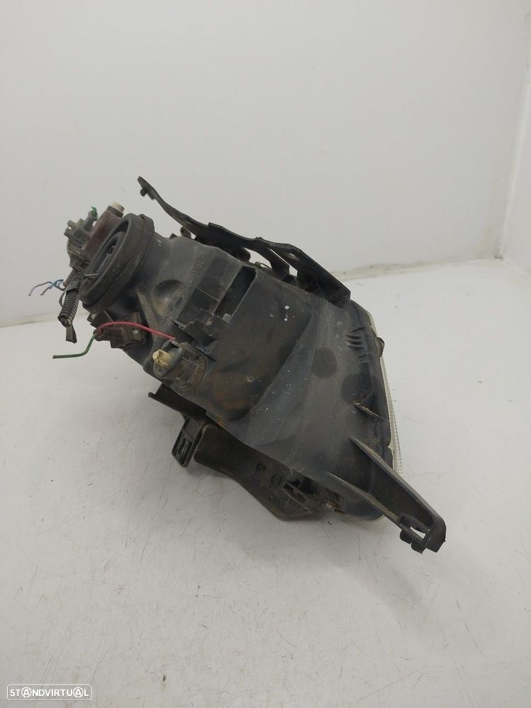 Farol/ Otica Dianteiro Esq Citroën Saxo (S0, S1) - 4