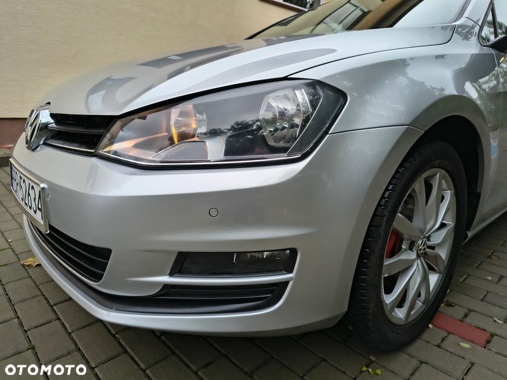 Volkswagen Golf 1.6 TDI BlueMotion Comfortline - 29