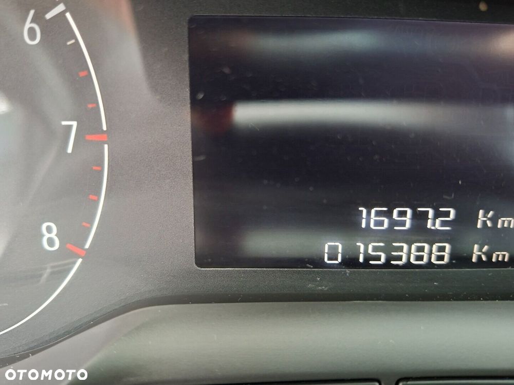 Opel Crossland - 23