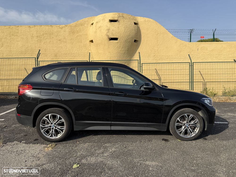 BMW X1 sDrive18i Advantage - 4