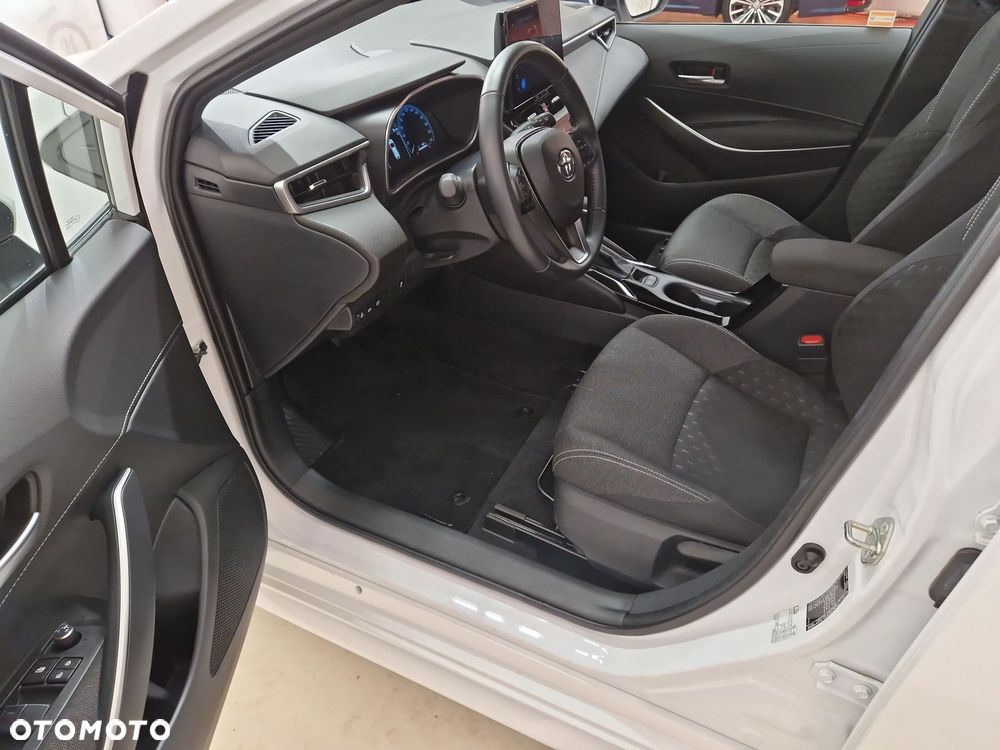 Toyota Corolla 1.8 Hybrid Comfort - 11