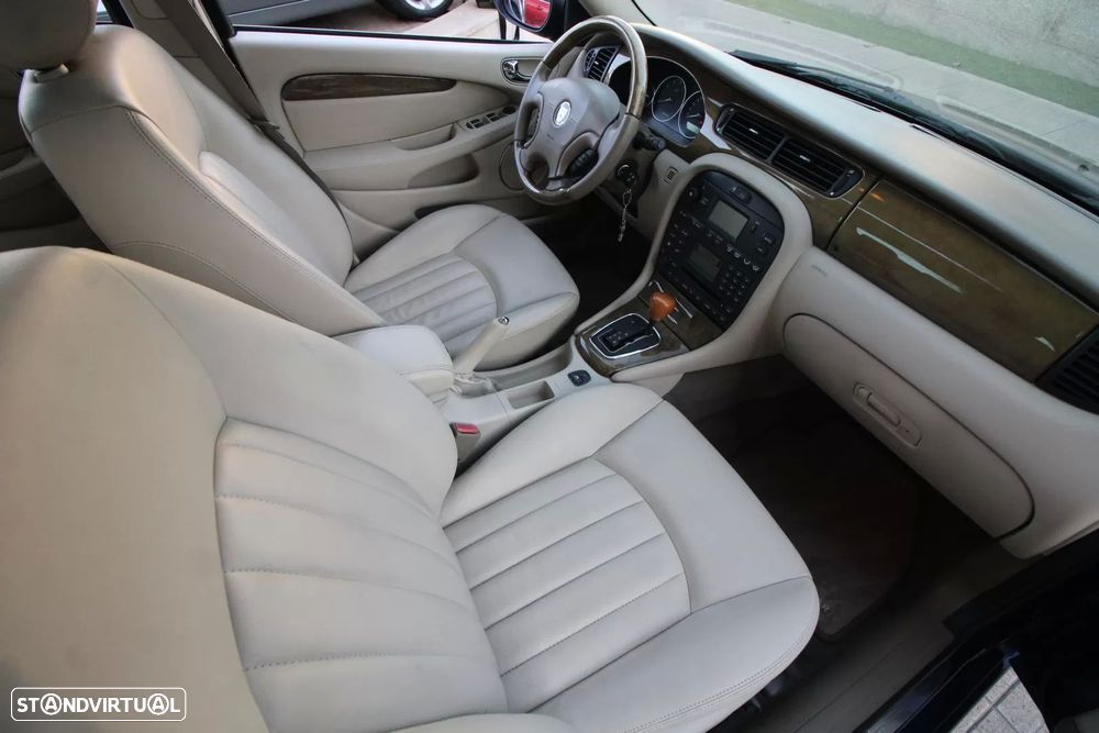 Jaguar X-Type - 29