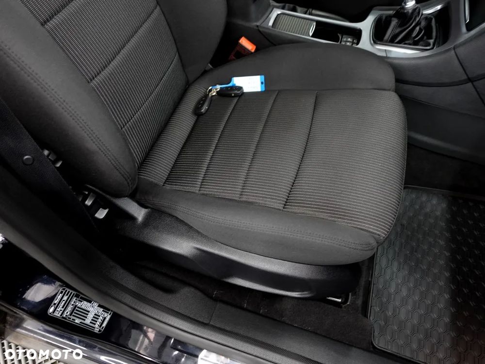 Ford Mondeo 2.0 TDCi Titanium - 12