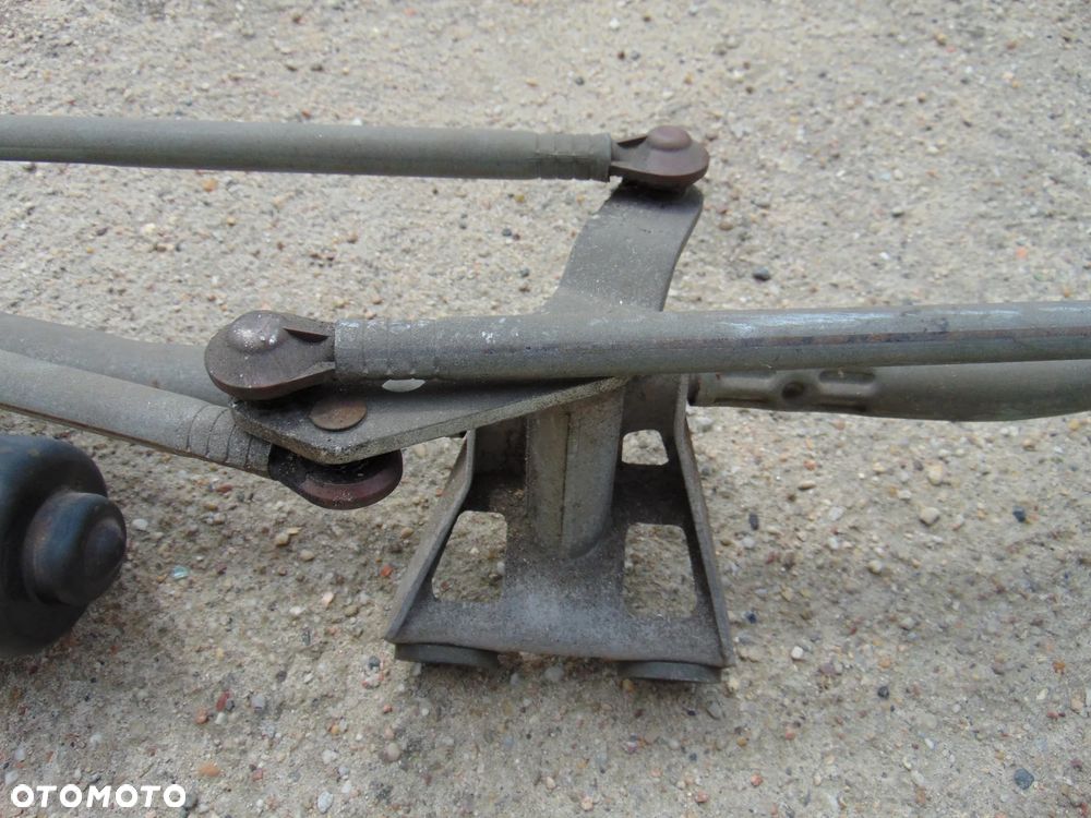 Mechanizm silniczek ramiona wycieraczek przednich przód 93390344 Opel Meriva A I 02-10r - 13