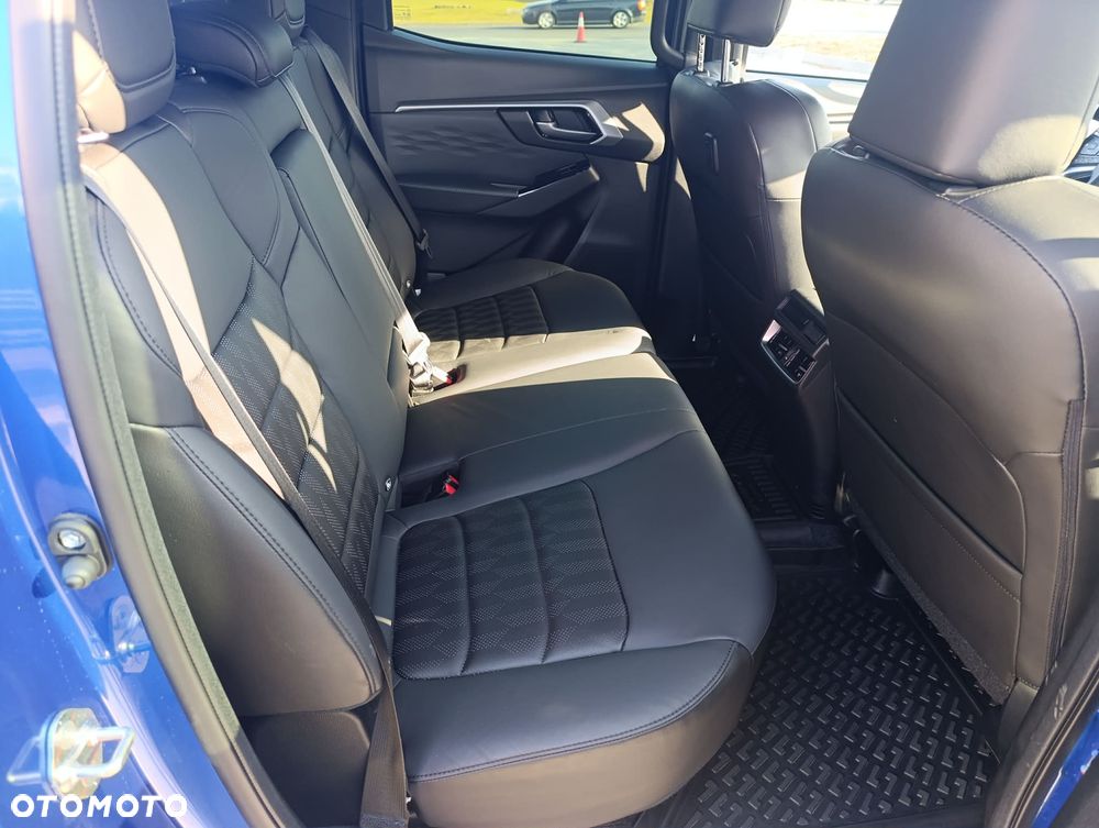 Isuzu D-Max 1.9 EC LSX - 12