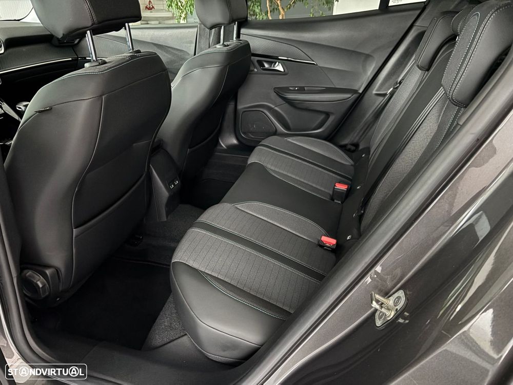 Peugeot 2008 1.5 BlueHDi Allure Pack - 10