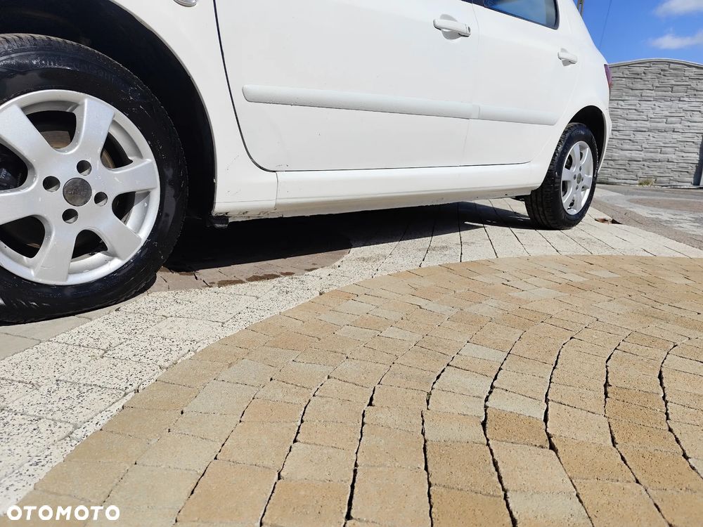 Peugeot 307 1.6 HDI Trendy - 16