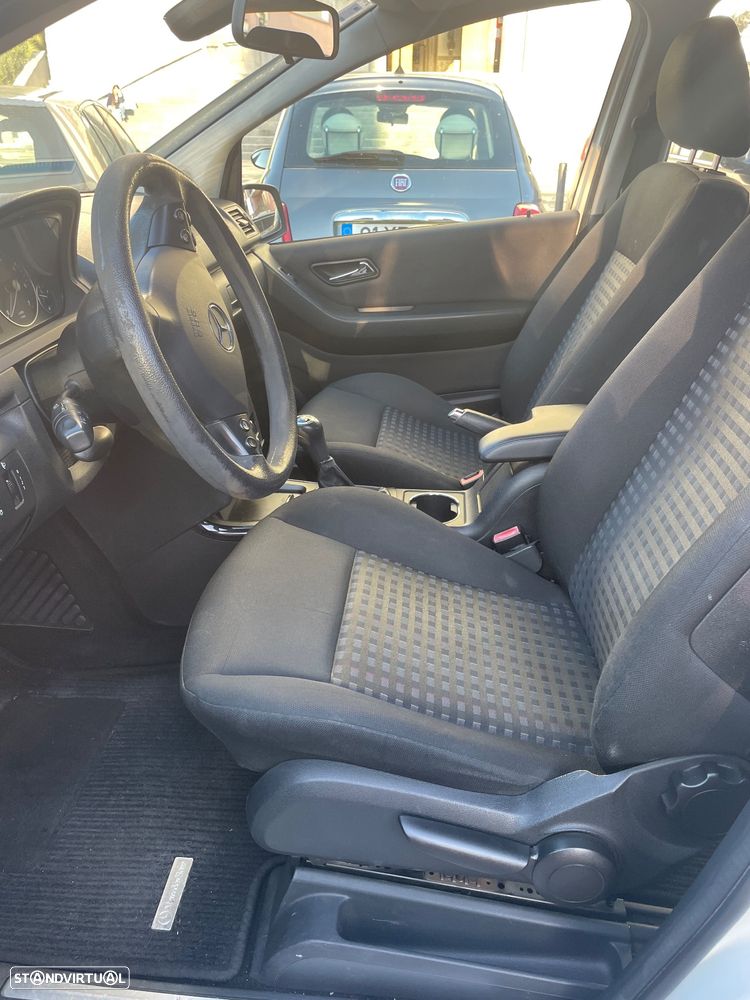 Mercedes-Benz A 160 Classic BlueEfficiency - 10