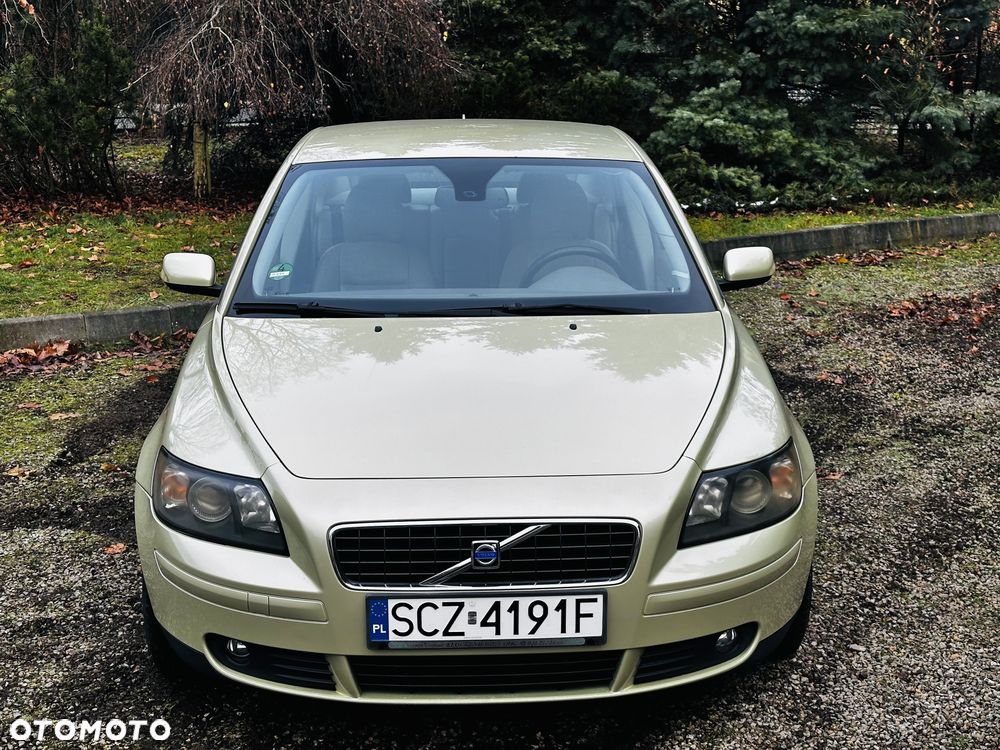Volvo S40 2.4 - 5