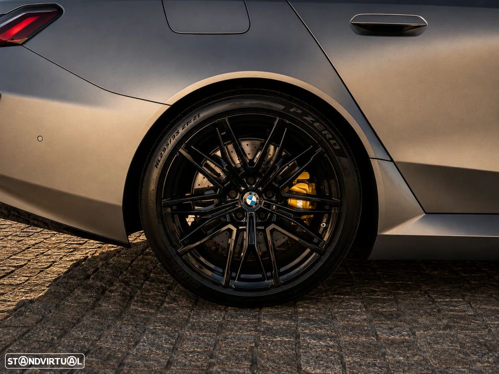 BMW M5 Standard - 6