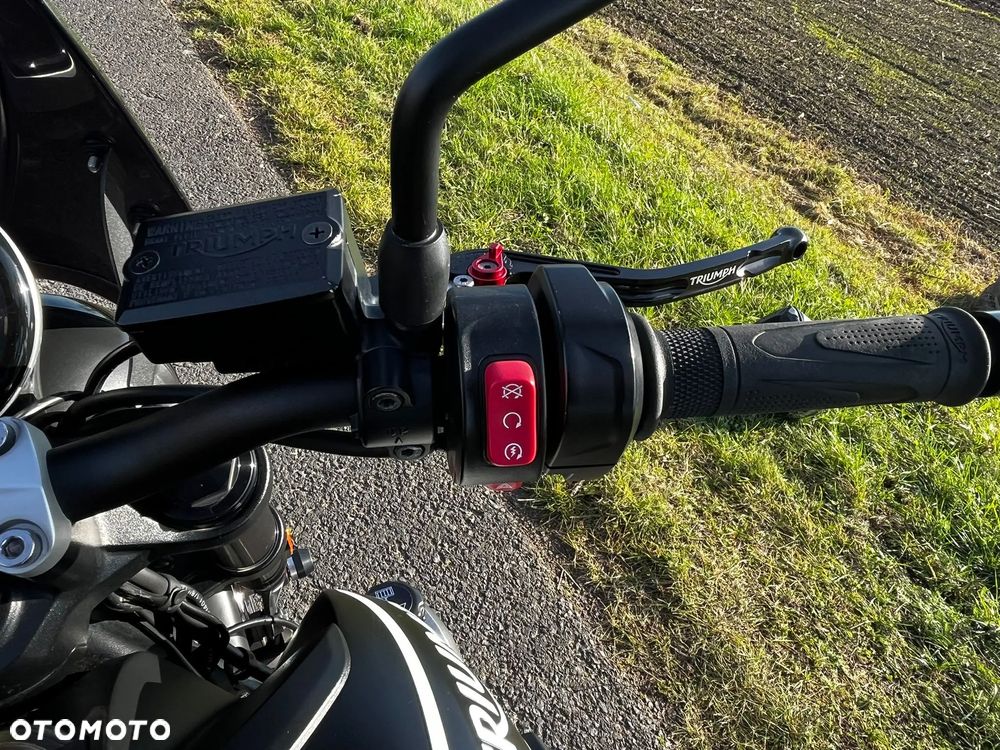 Triumph Trident - 20