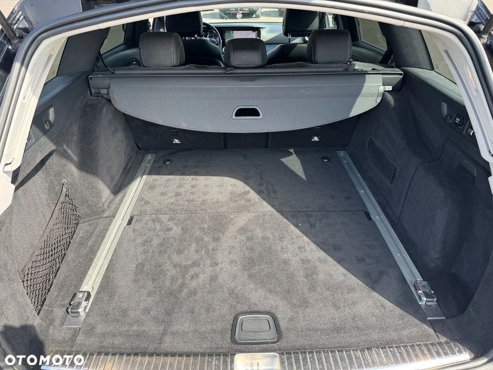Mercedes-Benz Klasa E 220 d 4-Matic 9G-TRONIC - 19