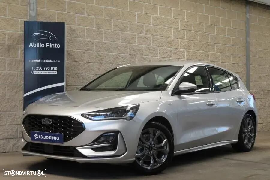 Ford Focus 1.0 EcoBoost MHEV ST-Line - 2