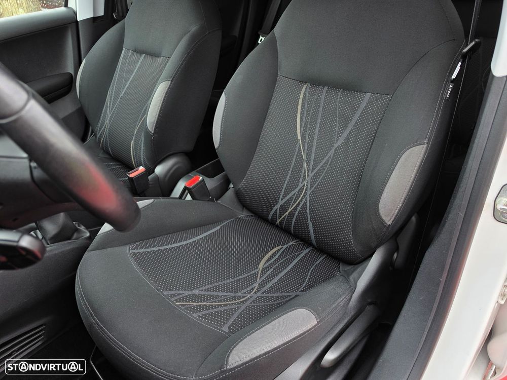 Peugeot 208 1.2 PureTech Access - 9