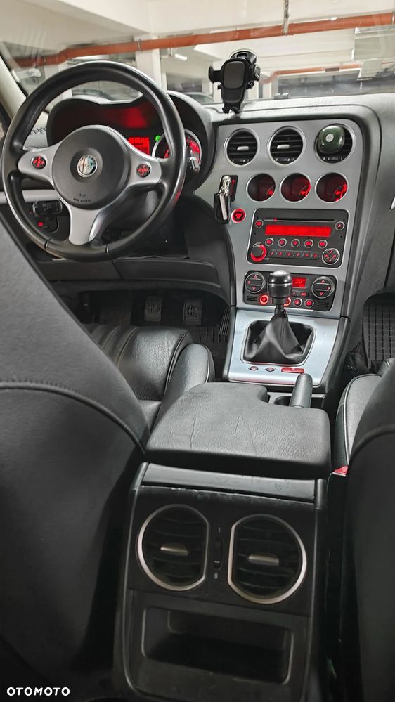 Alfa Romeo 159 2.4JTDM Distinctive - 13