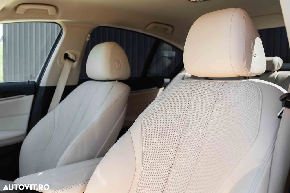BMW Seria 5 520d xDrive Aut. Luxury Line - 15