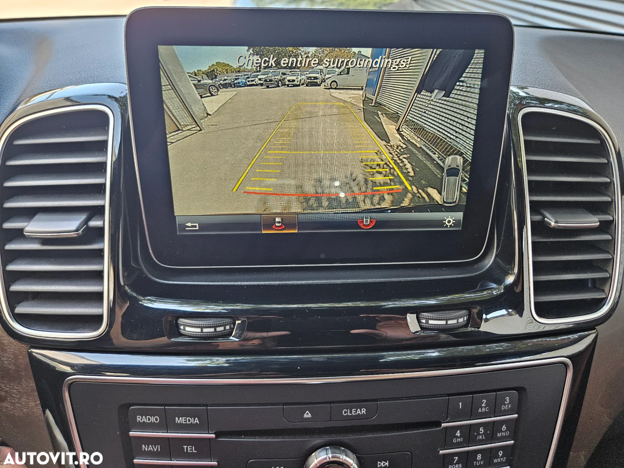 Mercedes-Benz GLE 350 d 4MATIC - 16