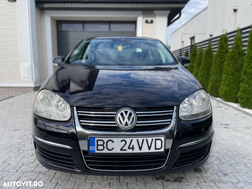 Volkswagen Jetta 1.9 TDI Comfortline - 3
