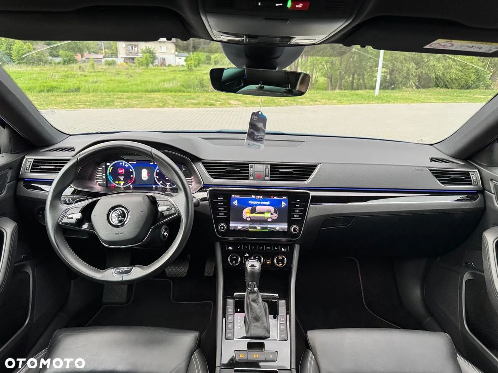 Skoda Superb 1.4 TSI Plug-In Hybrid L&K DSG - 20
