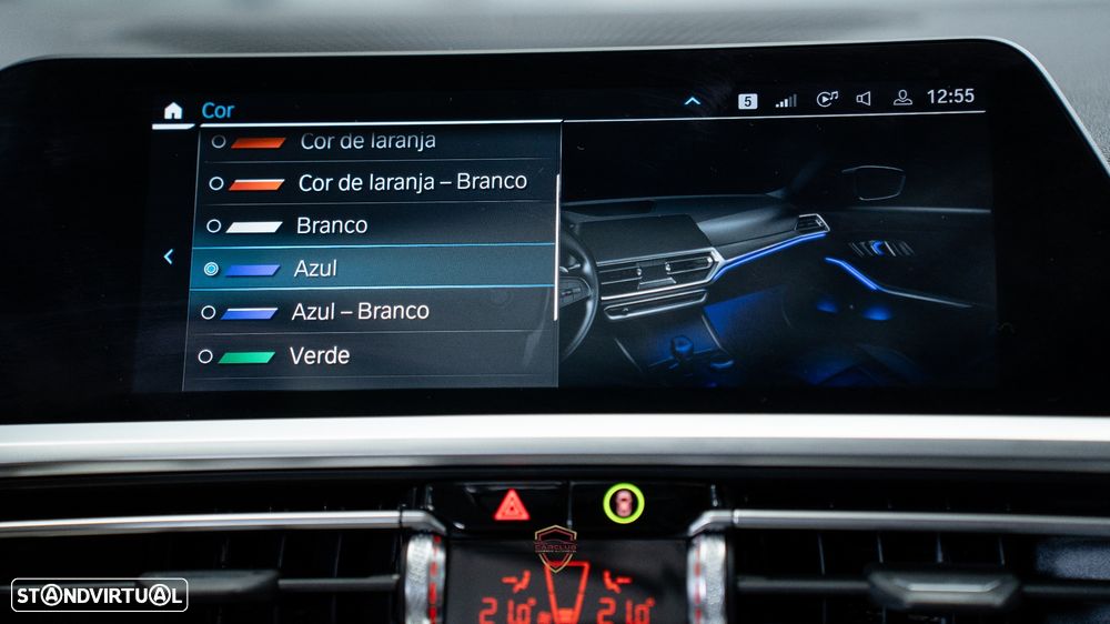 BMW 320 e Touring Line Luxury Auto - 29