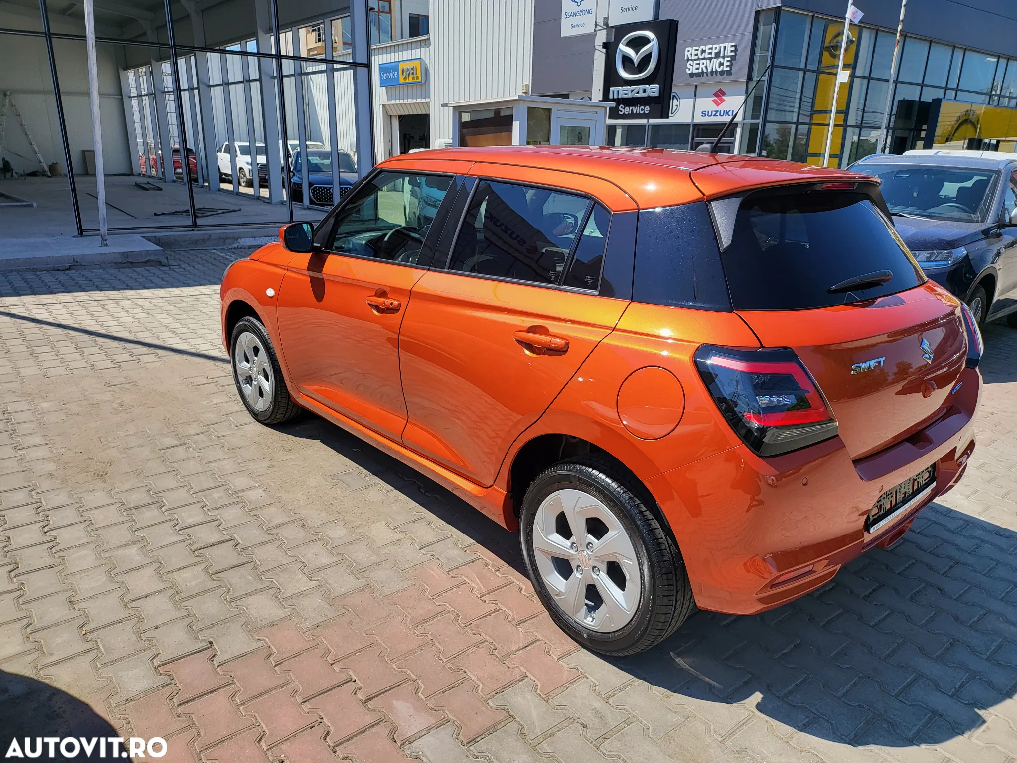 Suzuki Swift 1.2 Dualjet 12V AllGrip MHEV Passion - 5