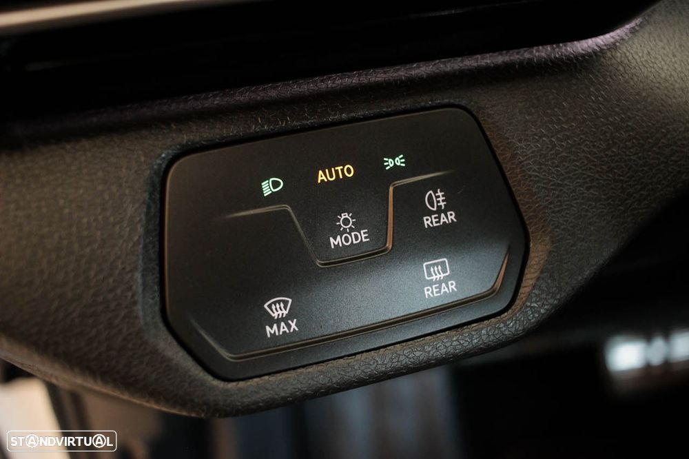 VW ID.4 Pro - 12