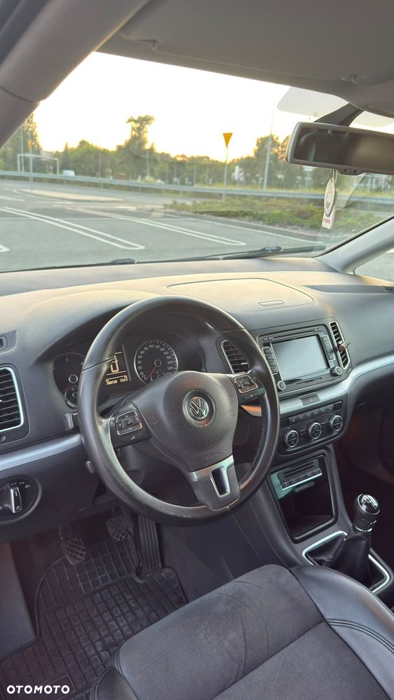 Volkswagen Sharan 2.0 TDI Highline - 8