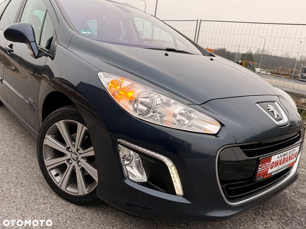 Peugeot 308 1.6 Premium Plus - 11